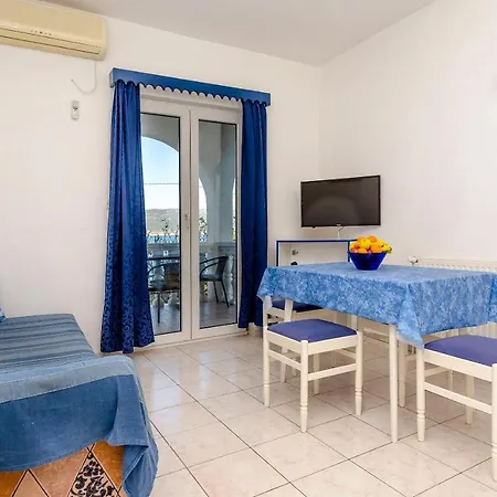 Tomislav 特罗吉尔