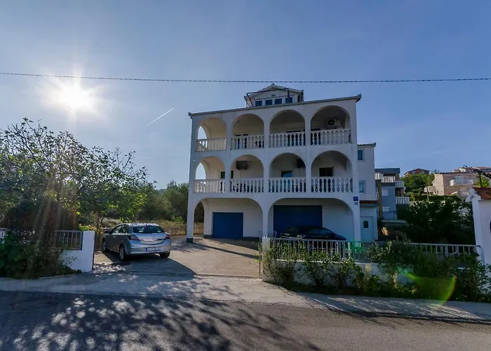 Tomislav Διαμέρισμα