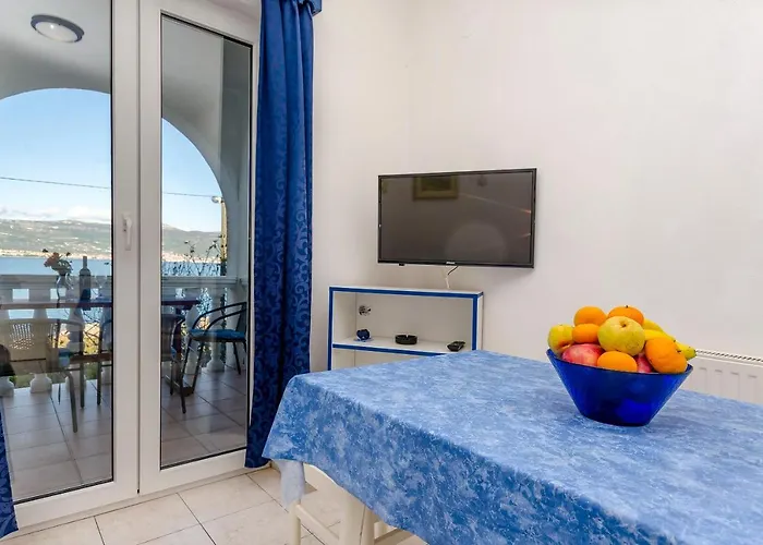 Tomislav Apartment *